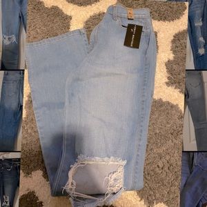 Brand new super wide leg high rise jeans size 9